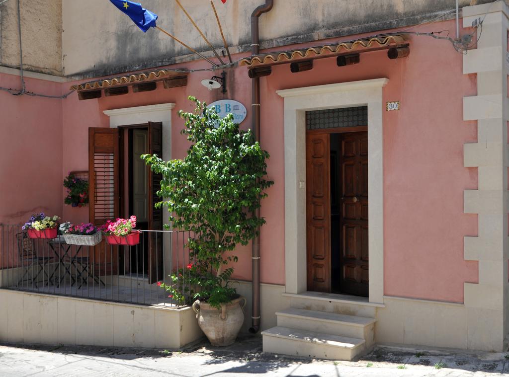 Frühstückspension Il Giardino Di Pietra Noto